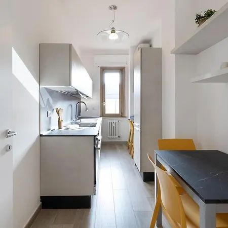 Modern 2 Bedrooms Tortona Via Savona - Mirable Pm * Milan