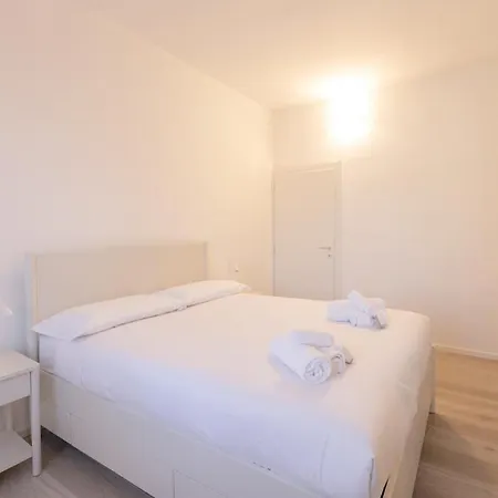 Modern 2 Bedrooms Tortona Via Savona - Mirable Pm